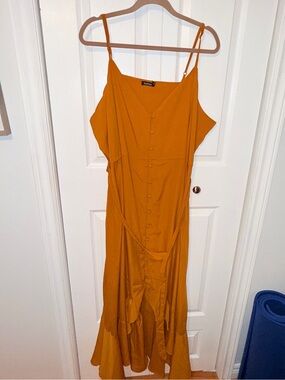 Boohoo Mustard Button-Front Midi Dress with Ruffle Hem